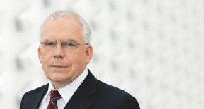 Ulrich Hackenberg Ulrich Hackenberg