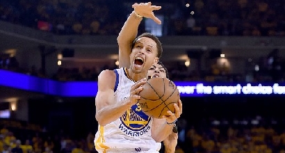 Nba, playoff: i Warriors domano i Pelicans, Rockets ok Nba, playoff: i Warriors domano i Pelicans, Rockets ok