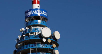 Mediaset, Foto dal Web
