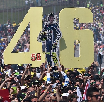 MotoGP, anche la Serie A si mobilita per Valentino Rossi