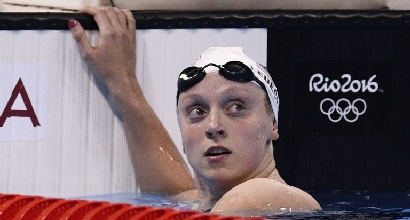 NUOTO, 800 SL DONNE: LEDECKY EXTRATERRESTRE, RECORD DEL MONDO