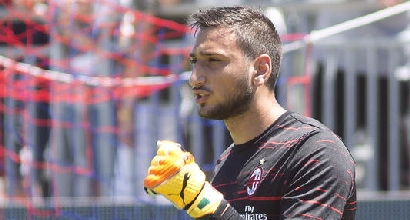 Milan, Raiola: "Donnarumma minacciato di morte. Mirabelli? Si prenderà le sue responsabilità"