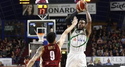 Basket, Serie A: Venezia batte Avellino e tiene il passo di Milano