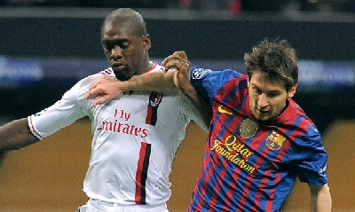 Seedorf e Messi (LaPresse) Seedorf e Messi (LaPresse)
