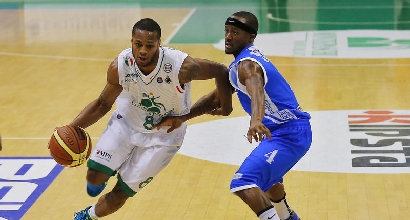Basket, serie A: Siena-Sassari da rigiocare? Basket, serie A: Siena-Sassari da rigiocare?