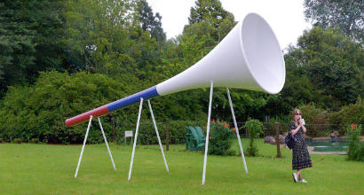 Russia 2018, arriva la vuvuzela gigante: è lunga 9 metri