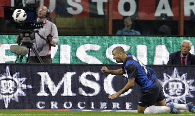 Il gol di Walter Samuel, LaPresse Il gol di Walter Samuel, LaPresse