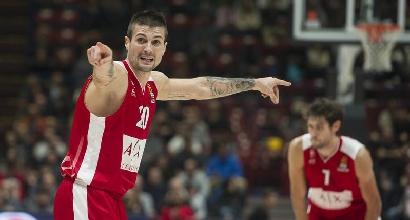 Basket, Serie A: Milano al secondo posto, Sassari spazza via Brindisi