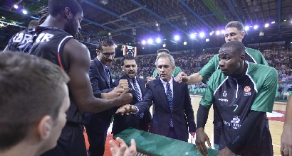 Un time-out di Crespi, foto Lapresse Un time-out di Crespi, foto Lapresse