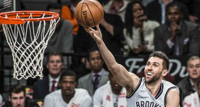 Nba: derby azzurro a Belinelli, Gallinari è super