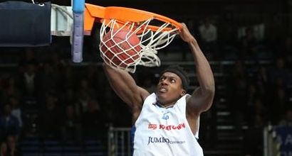 Cantù, Foto da pallacanestrocantu.com Cantù, Foto da pallacanestrocantu.com