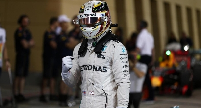 F1, GP Bahrain: Hamilton in pole position con un giro super