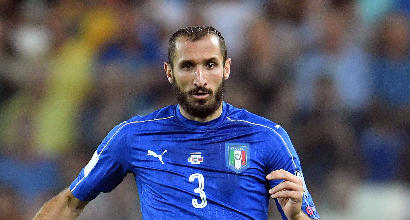 Italia, si ferma Chiellini: problema muscolare. Al Bernabeu toccherà a Rugani