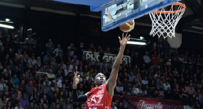 Basket Serie A: Milano sbanca Caserta Basket Serie A: Milano sbanca Caserta