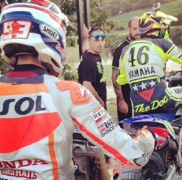 Marquez e Rossi (Twitter) Marquez e Rossi (Twitter)