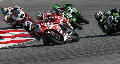 Superbike, si riparte tra incertezze e problemi Superbike, si riparte tra incertezze e problemi