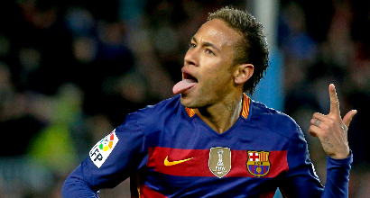 Dani Alves ai dirigenti-Barça: "Pazzi, se vi fate scappare Neymar"
