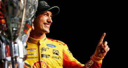 NASCAR, Joey Logano da bad boy a campione