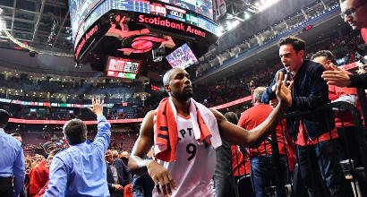 Nba, playoff: Toronto travolge Milwaukee e pareggia i conti nella serie