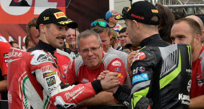 Superbike: Laverty e Forès 'in sella'