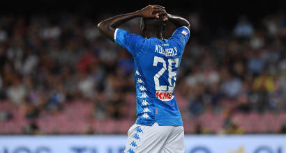 Napoli, si ferma Koulibaly: affaticamento muscolare