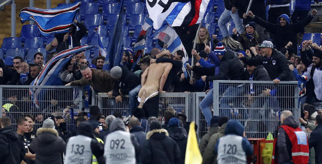 Samp, Saponara festeggia e mostra il "lato B"