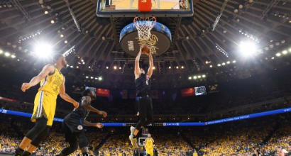 Nba: super Gallinari fa sognare i Clippers, la tripla doppia di Simmons guida i Sixers al riscatto