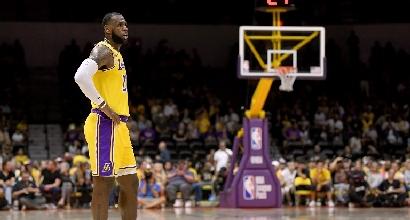 Preseason Nba: Lakers, esordio amaro per LeBron James