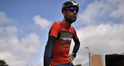Tour, Nibali dopo la caduta che l'ha costretto al ritiro: "I tifosi hanno superato le barriere"