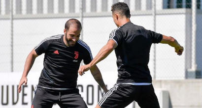 Roma, accordo con la Juve per Higuain: ma il Pipita punta i piedi