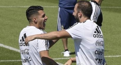 Mondiali, Maradona: "Subito Pavon e Higuain, Aguero non ha 90' nelle gambe"