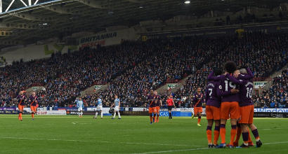 Premier League: un super Sanè trascina il City, il Tottenham vince al 94'