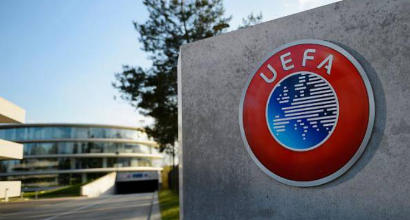 Milan, la sanzione Uefa: 12 milioni di multa e rosa limitata