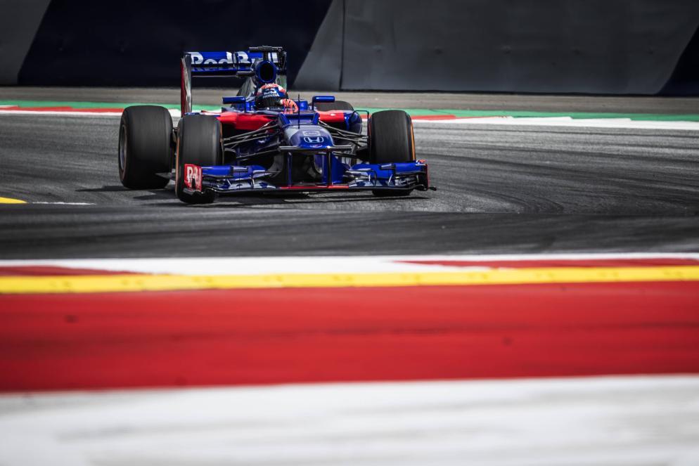 Márc Marquez con due ruote in più