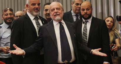 Napoli, De Laurentiis: "De Rossi lo prenderei subito. Icardi? Abbiamo Milik"
