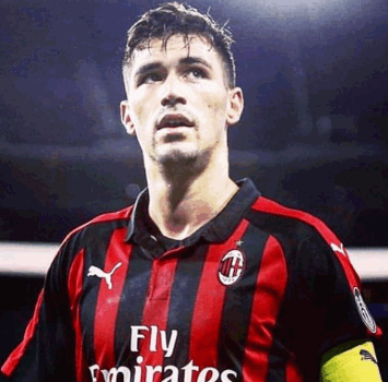 Milan, Romagnoli è il nuovo capitano: superato Bonaventura