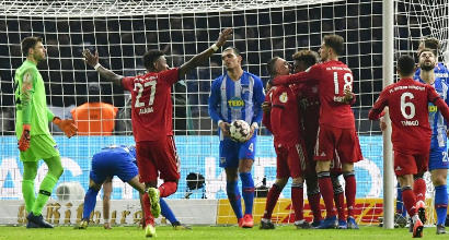 Bundesliga: Coman trascina il Bayern alla vittoria di rimonta