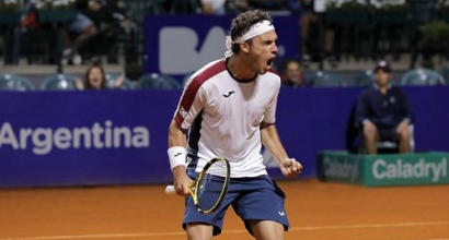 Tennis, riecco Cecchinato: trionfo a Buenos Aires