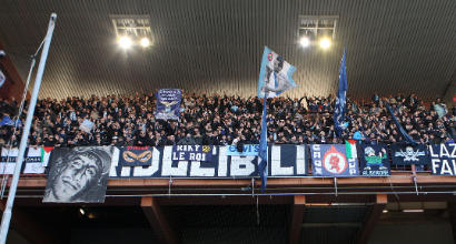 Lazio nel mirino della Uefa: inchiesta per comportamenti razzisti dei tifosi