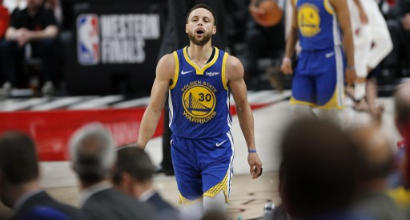 Nba, playoff: Golden State vince gara-4 all'overtime e vola alle finali per la quinta volta di fila