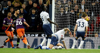 Premier League, Mahrez riporta il City in testa: Tottenham ko