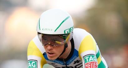 Vuelta, prima tappa: Rohan Dennis vince la crono di Malaga