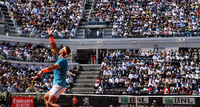 Tennis, Masters 1000 Roma: Nadal in semifinale, Federer costretto al ritiro