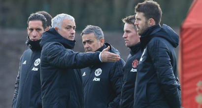 United, Mou obbliga la squadra al ritiro anche a Natale