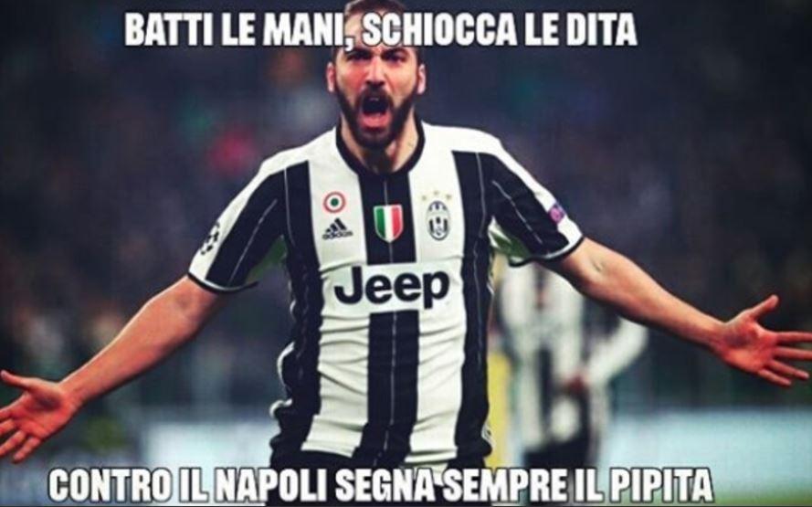 Napoli-Juve: Higuain e l'ironia del web - foto 7