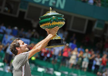 Federer, decimo trionfo a Halle