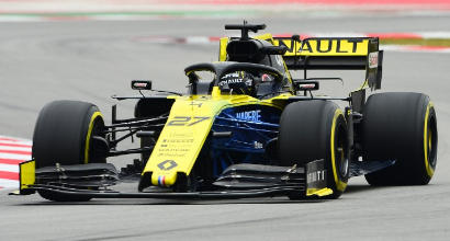 F1, test Montmelò: lampo Hulkenberg, Leclerc dietro le Mercedes