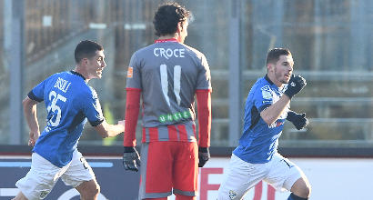 Serie B: il Brescia vince il derby al 91' ed è aggancio in vetta<br />