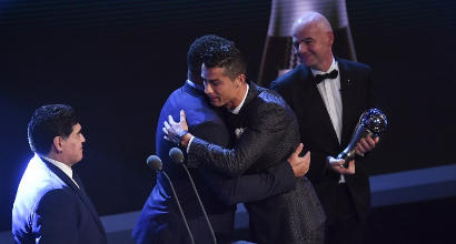 Cristiano Ronaldo: Cristiano Ronaldo:
