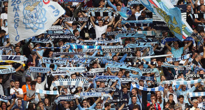 Lazio, le donne replicano agli ultrà: "La Curva Nord è anche nostra"
